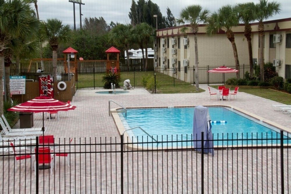 Space Coast Hotel Titusville-Kennedy Space Center Ngoại thất bức ảnh