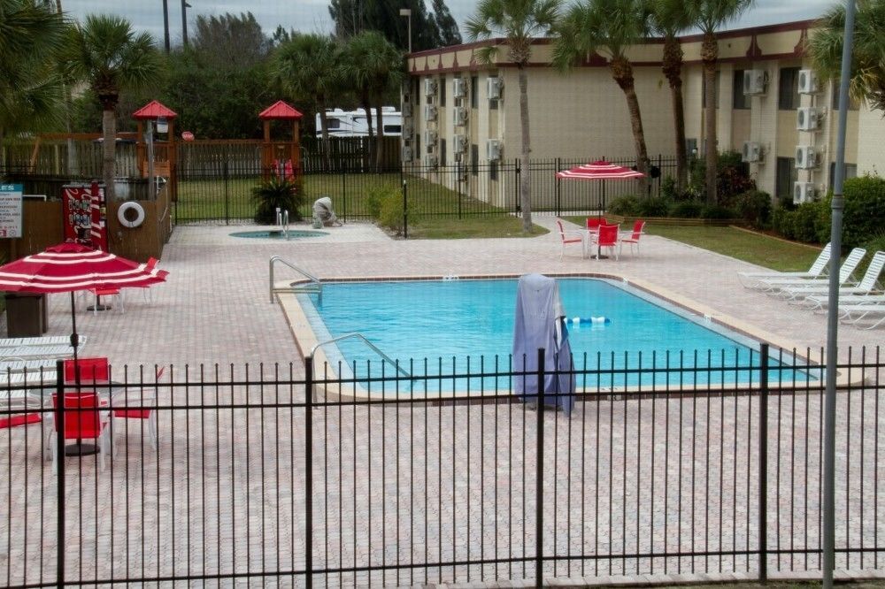 Space Coast Hotel Titusville-Kennedy Space Center Ngoại thất bức ảnh