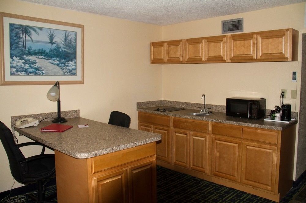 Space Coast Hotel Titusville-Kennedy Space Center Ngoại thất bức ảnh